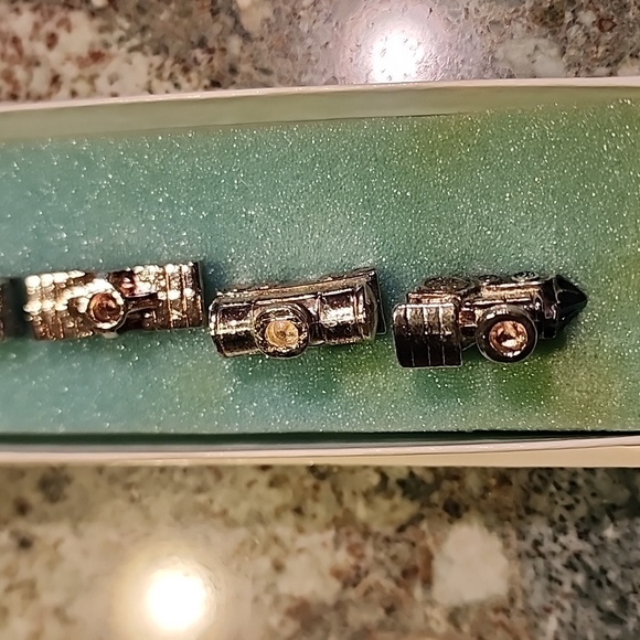 Silver Plated Railroad Car Birthday Candle Holders by Lunt - Picture 8 of 9